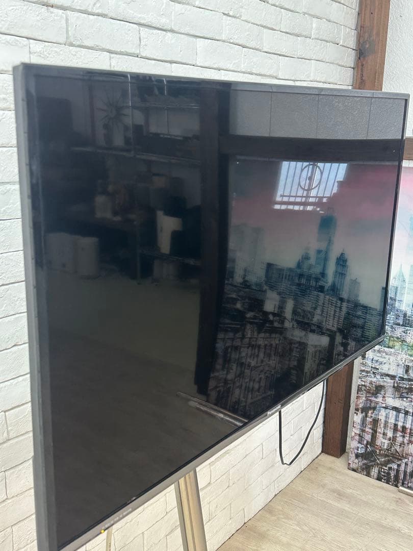 【東京都23区配送無料】パナソニック スタンド付　テレビ EQUALS セット