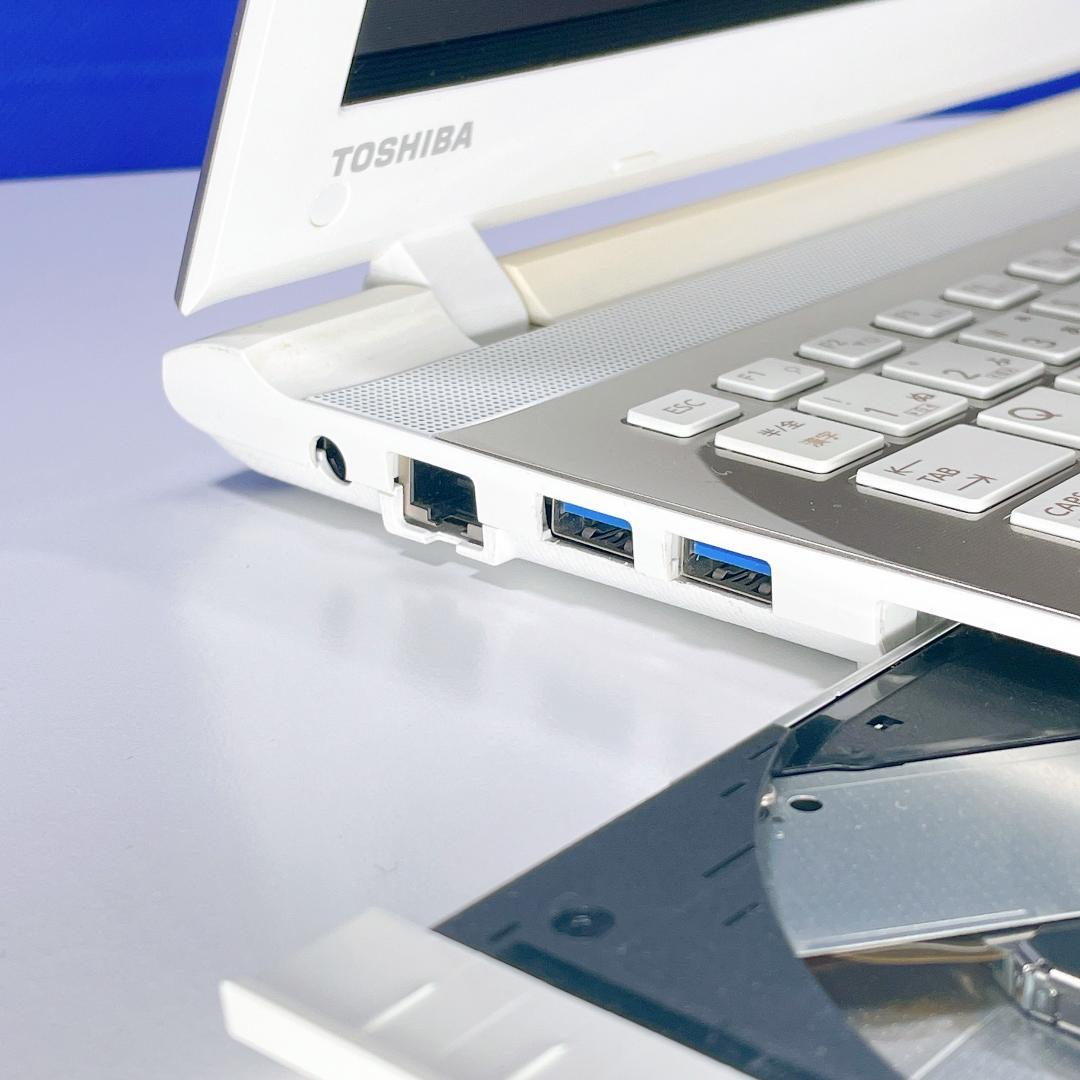 動画視聴や書類作成に最適✨快適SSDカメラ付ノートパソコンWindows11薄型