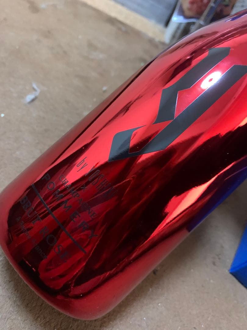 Y by YOSHIKIシャンパン 赤 ロゼ　750ml 12.5% ポメリー