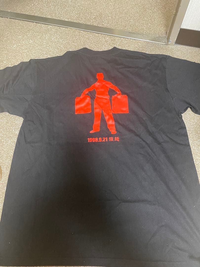 直筆Andy Hug サイン入り強麺Tシャツ非売品