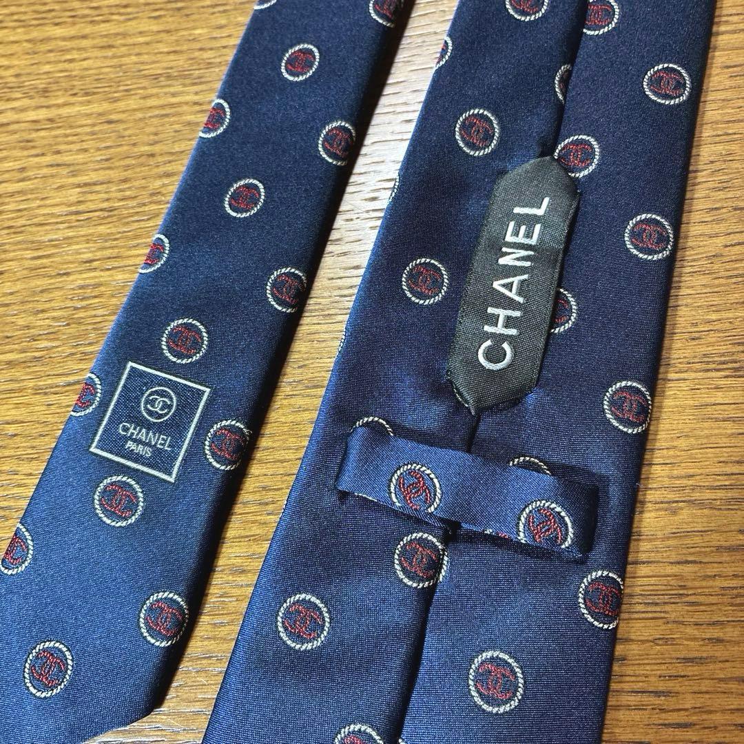 【美品】CHANEL シャネル 紺ネクタイ
