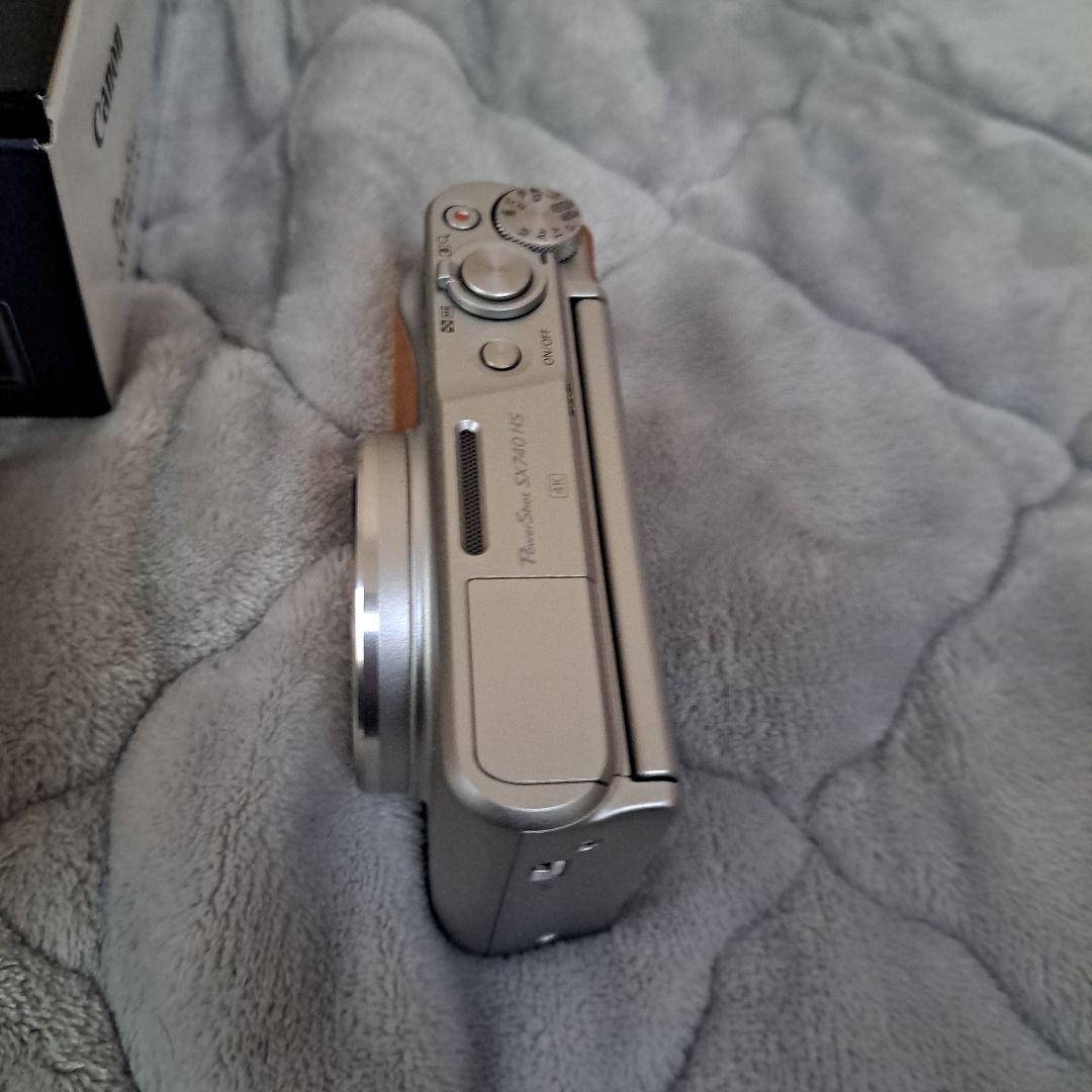 キャノン　PowerShot SX740HS　デジカメ