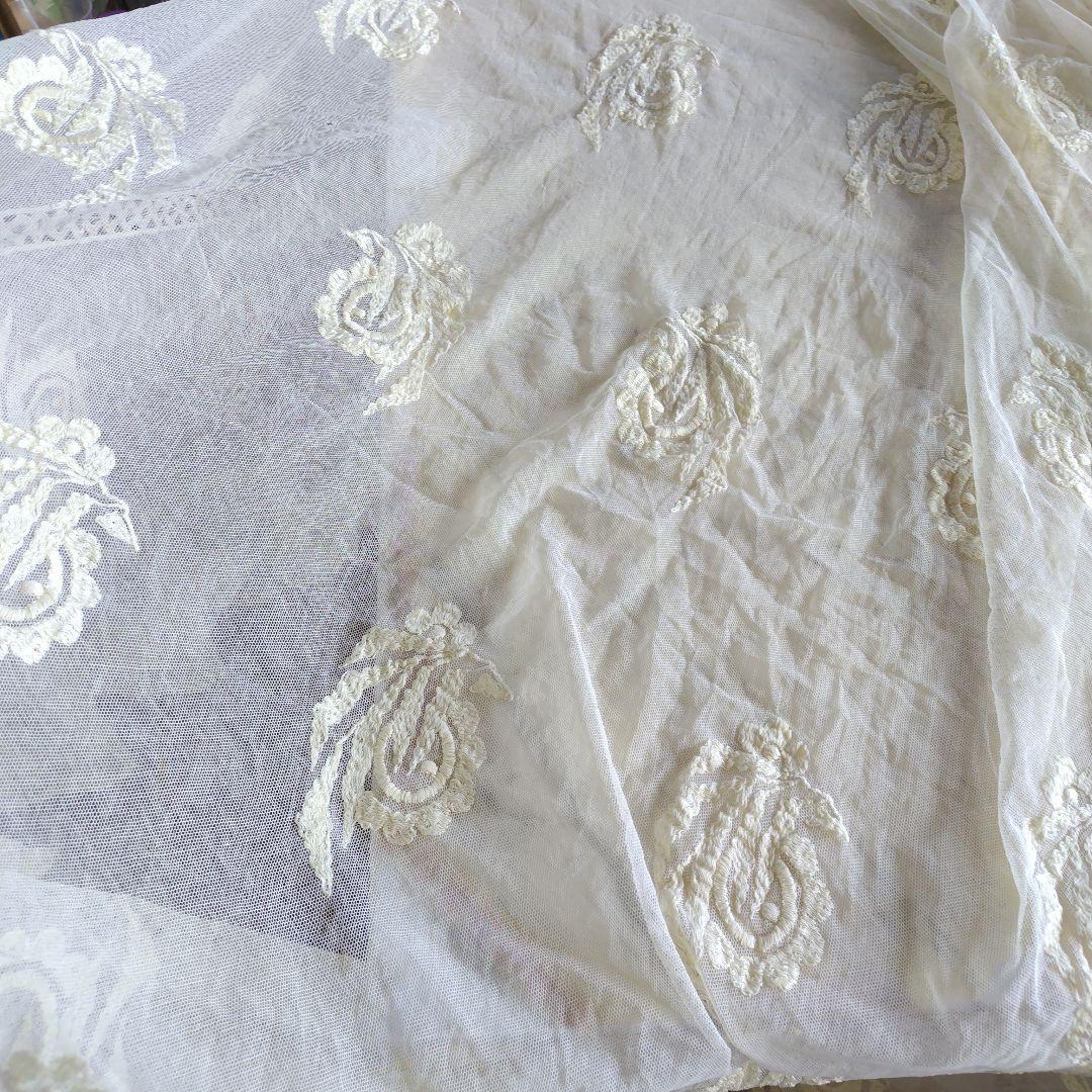 フランスアンティークチュール　ベッドカバー