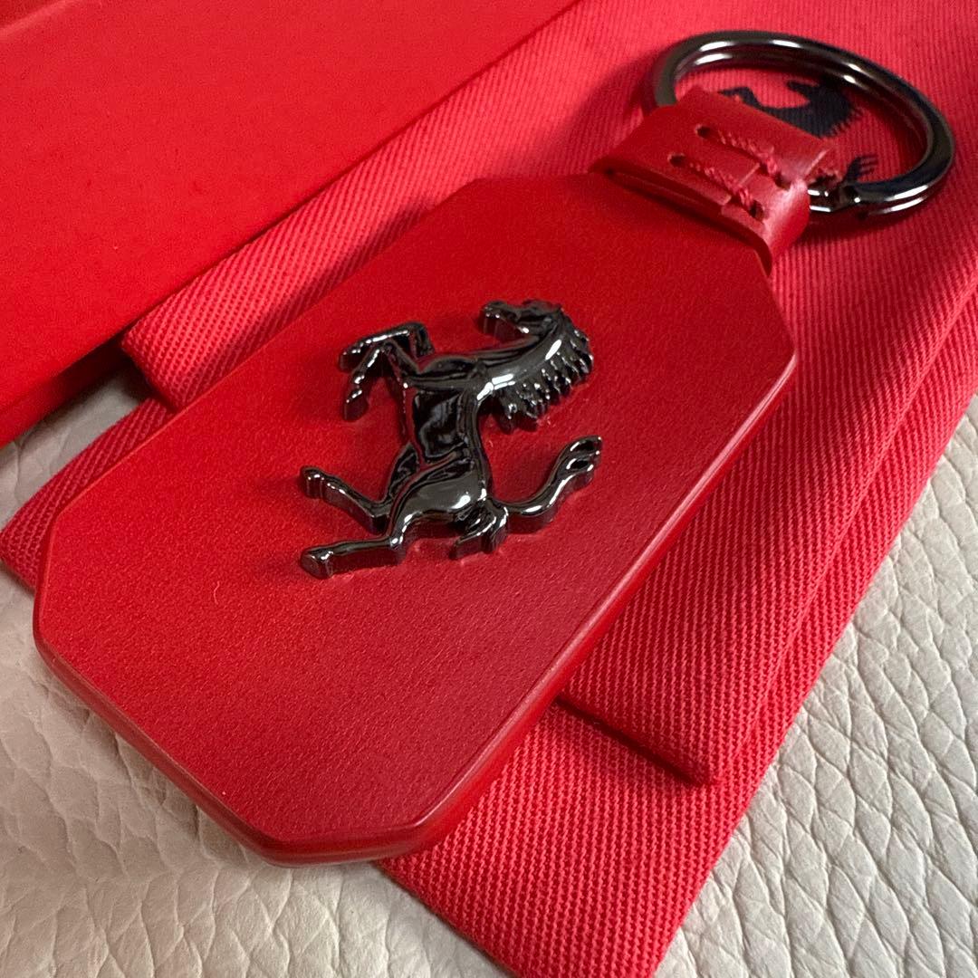 フェラーリ オフィシャル レザー キーホルダー Ferrari