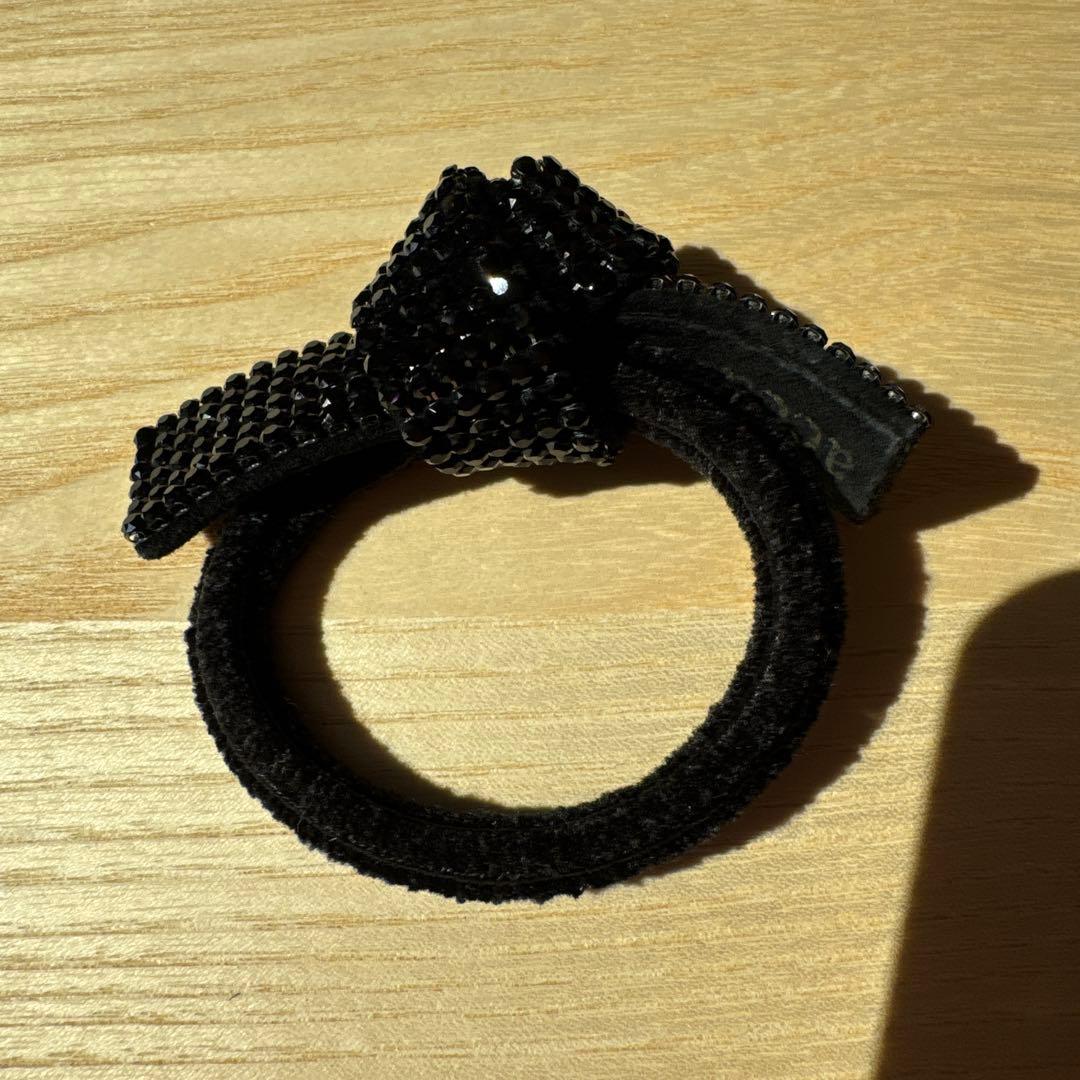 acca ビーズ装飾リボン付きヘアゴム ブラック