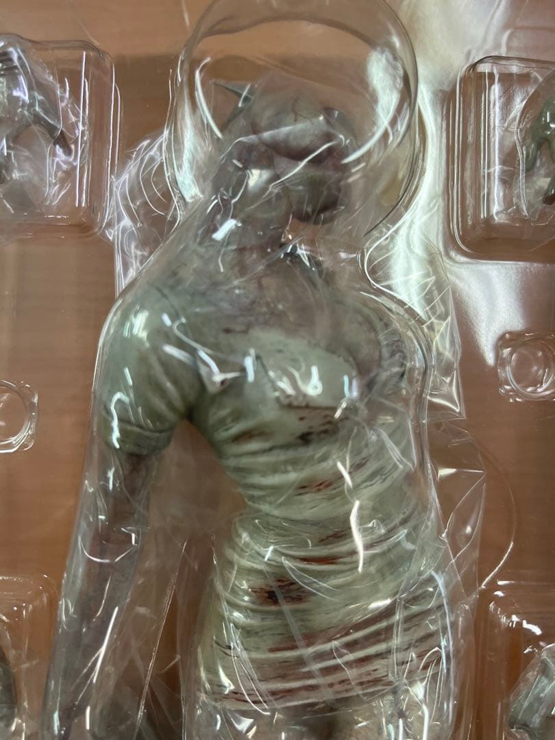 豆魚雷Gecco　サイレントヒル2　バブルヘッドナース 1/6スケールスタチュー
