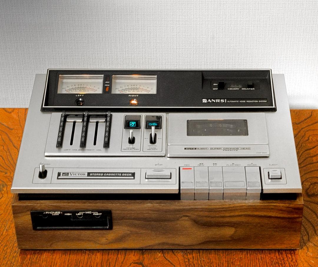 ★VICTOR STEREO CASSETTE DECK CCR-668 ♪