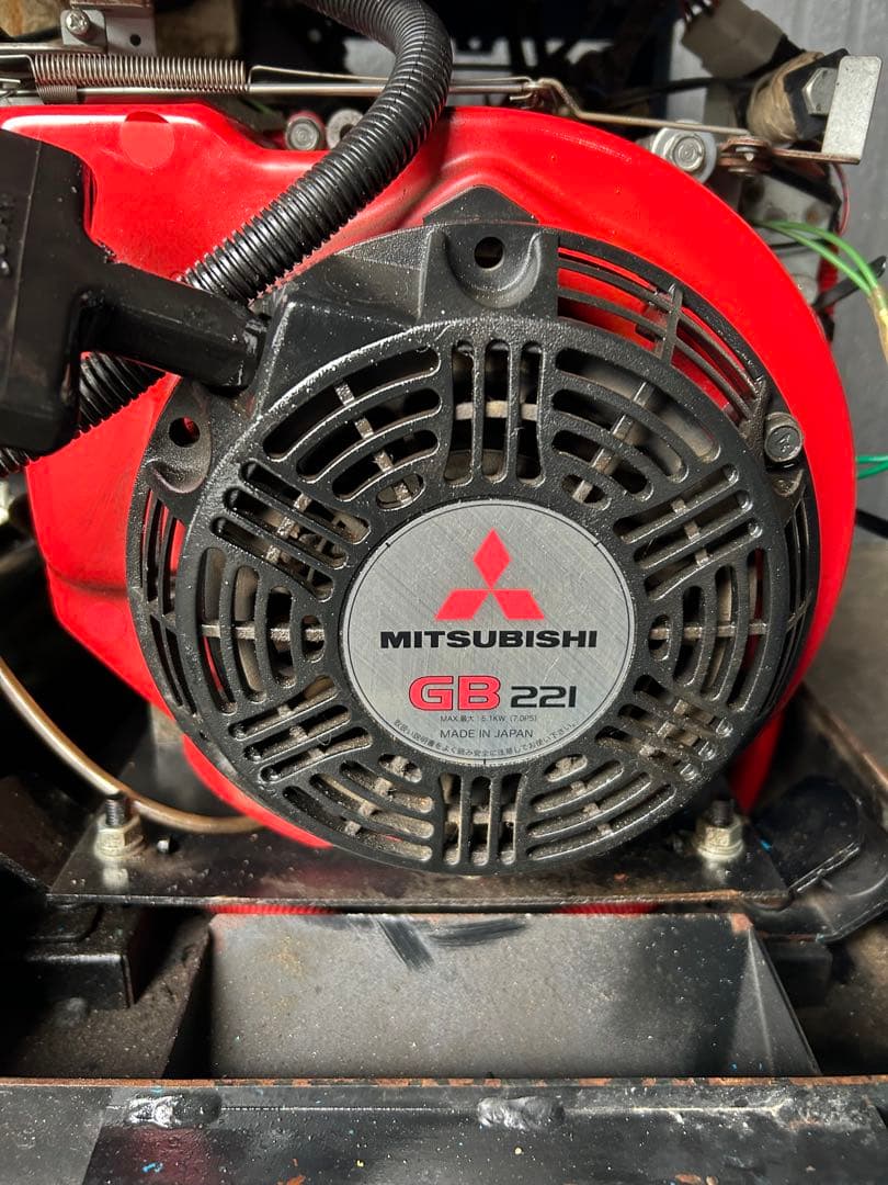 ツルミ　セル付きエンジン高圧洗浄機防音　ガン・高圧ホース・給排水ホースセット