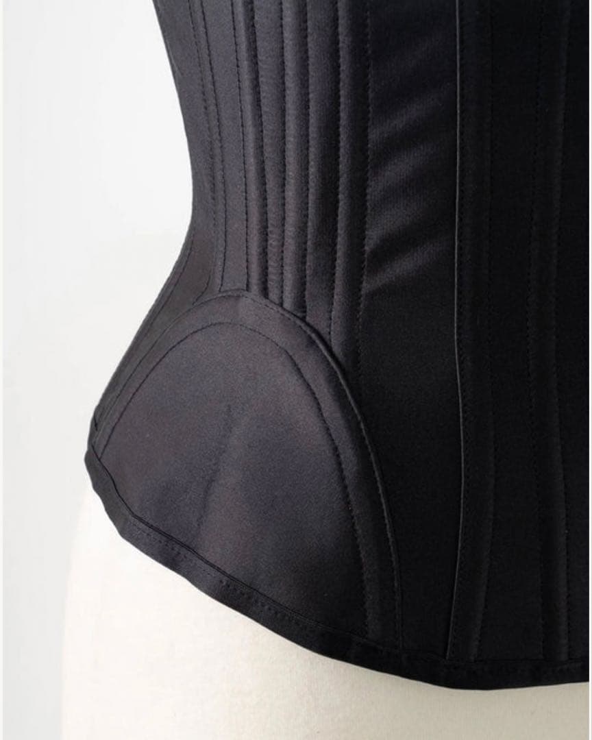 元鈴木さん　コルセット　キンバリー　XL