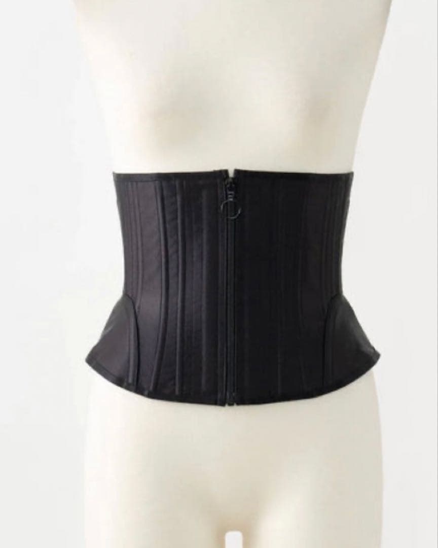 元鈴木さん　コルセット　キンバリー　XL