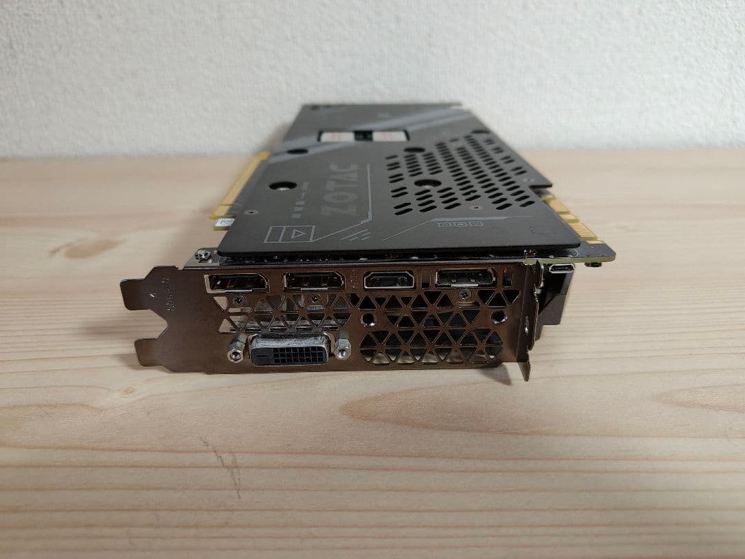 グラフィックボード・グラボ・ビデオカード ZOTAC GeForce GTX 1080 Ti AMP Edition