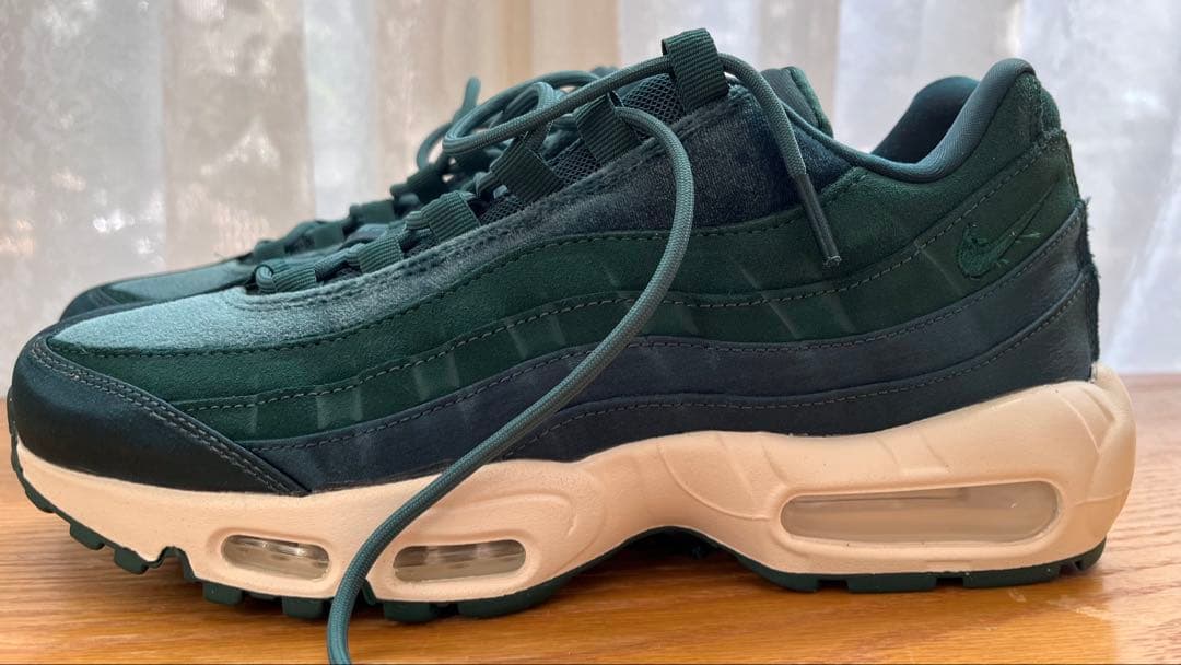 NIKE AIR MAX 95 ベルベット グリーン 28cm(やや細身)