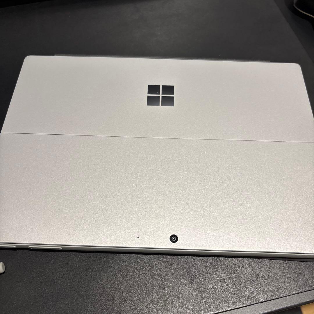 【本体充電回数14回ほぼ新品】Surface Pro7 i5 8GB 128GB