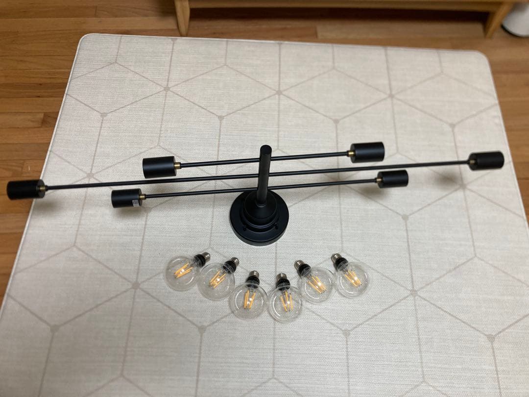 【電球付き、直接引き渡し】unico シーリングライト Astre