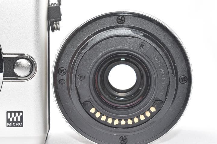 OLYMPUS PEN E-PL2 ゴールド レンズキット