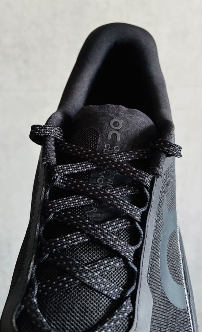 【新品】オン クラウドモンスター2 メンズ 27cm スニーカー