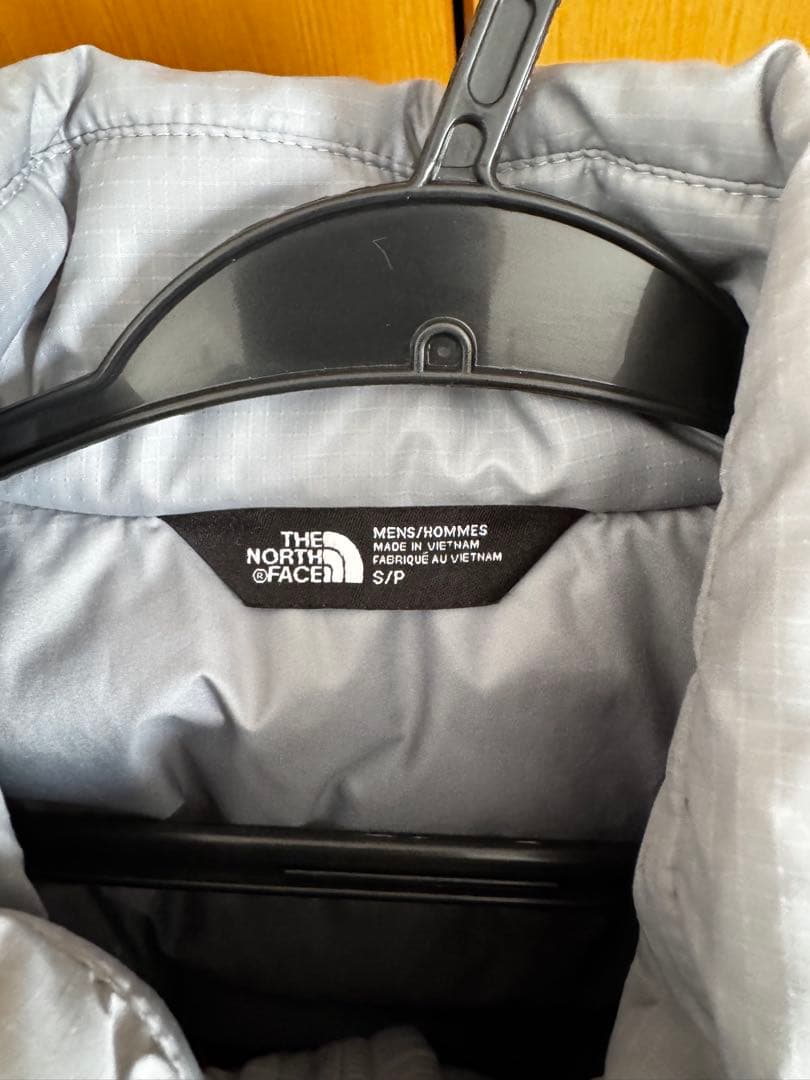 THE NORTH FACE ライトグレーダウンジャケット