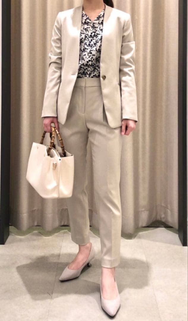 プラステ　ウォームリザーブ　パンツスーツ