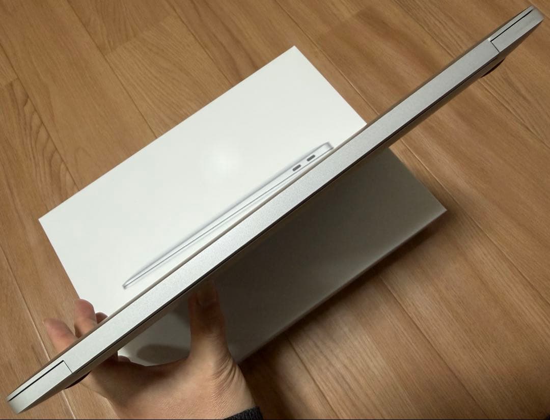 MacBook Air 13インチ 2020 Core i5 8GB 512GB