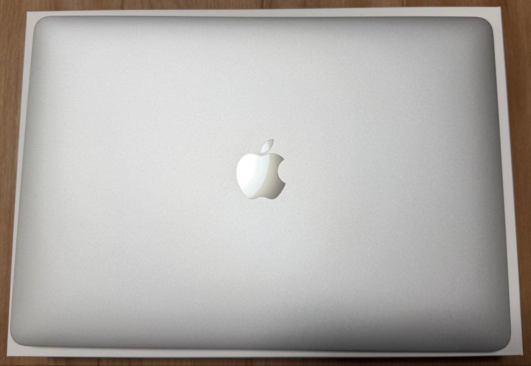 MacBook Air 13インチ 2020 Core i5 8GB 512GB