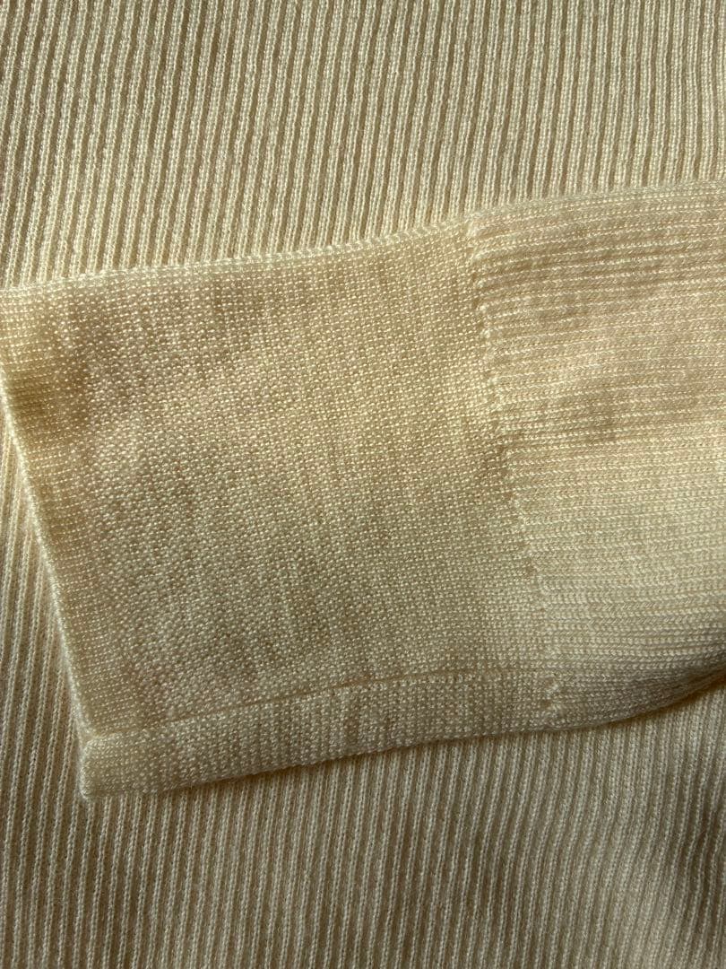 美品　ebure ソフトファインウールタートルネックニットプルオーバー