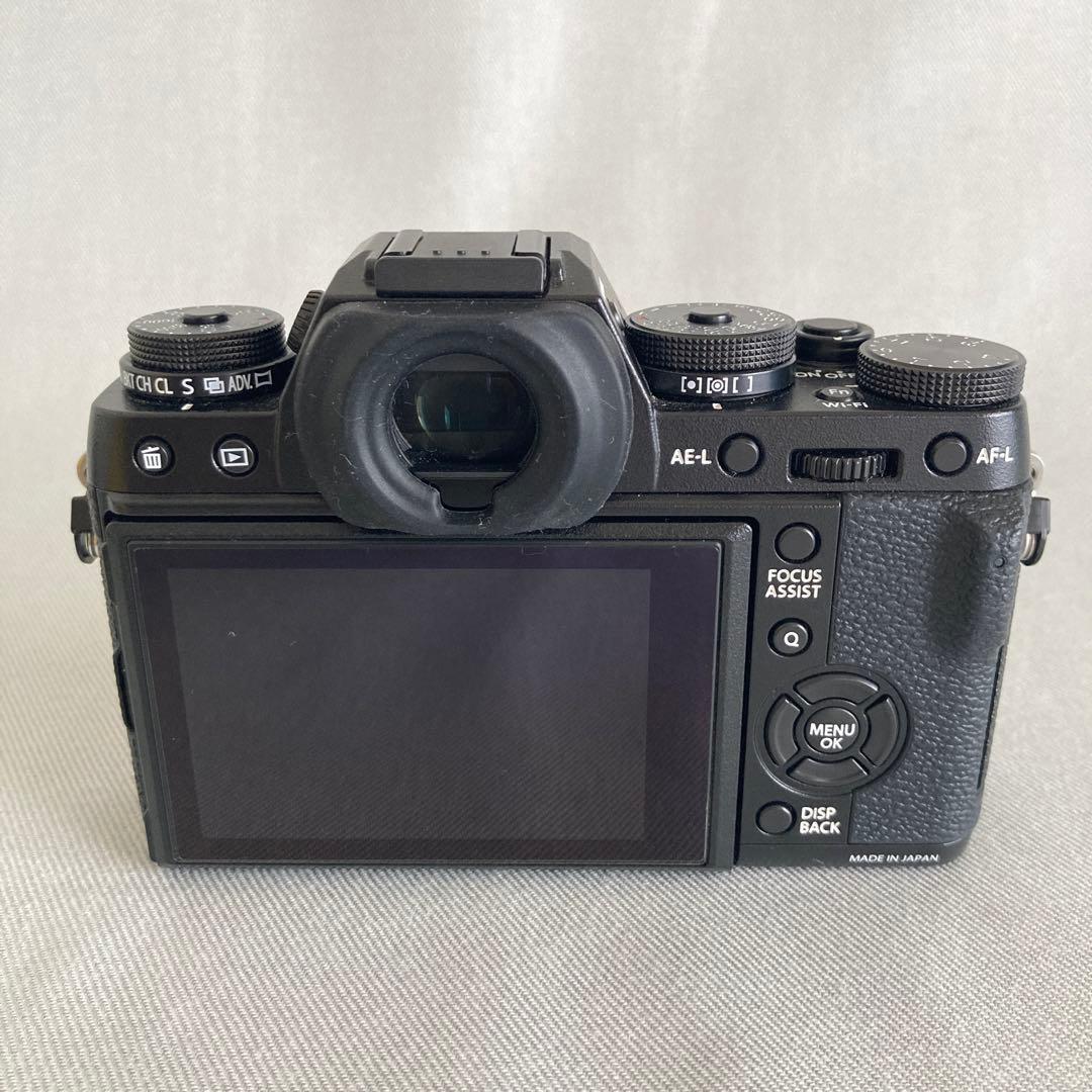 Fujifilm X-T1 とXF18-55mm F2.8-4Rの中古品