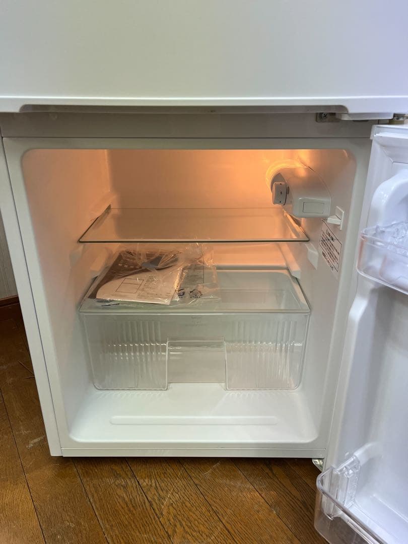 2024年 90L comfee RCT90WH/E コンフィ 2ドア冷蔵庫