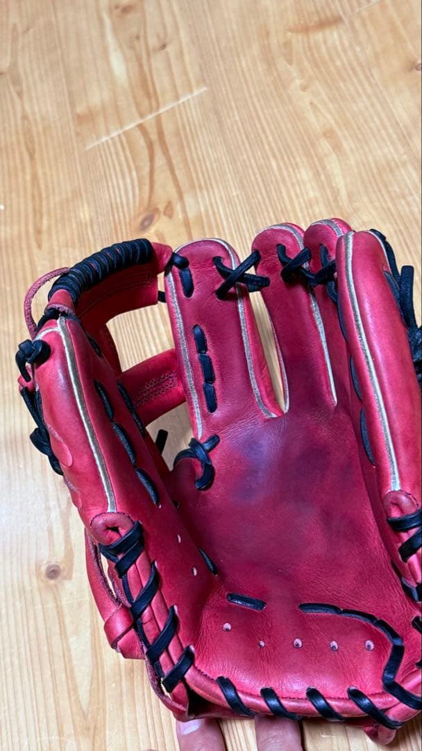 ⭐️値下げ⭐️軟式グローブ　特殊重心　Greedy