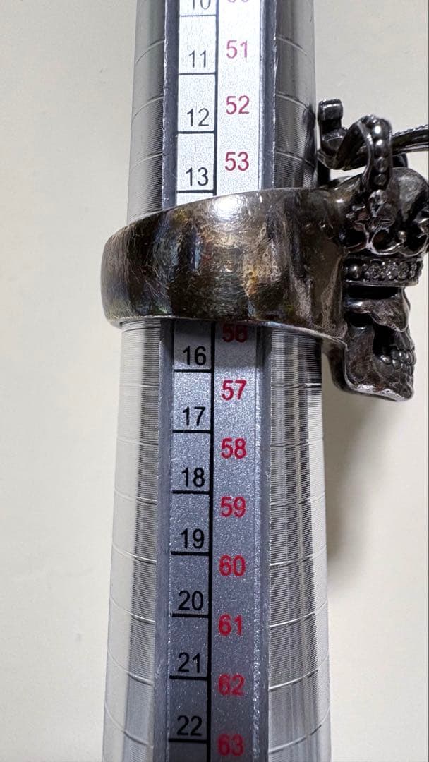 JUSTIN DAVIS ESSENTIAL SKULL リング ダイヤ&ルビー