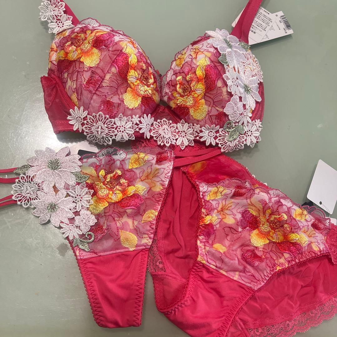 サルート　E65 3点セット