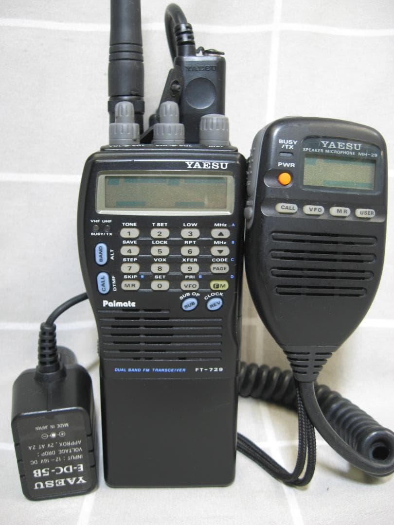 八重洲無線 FMトランレシーバー FT-729 スピーカーマイク付き 動作品