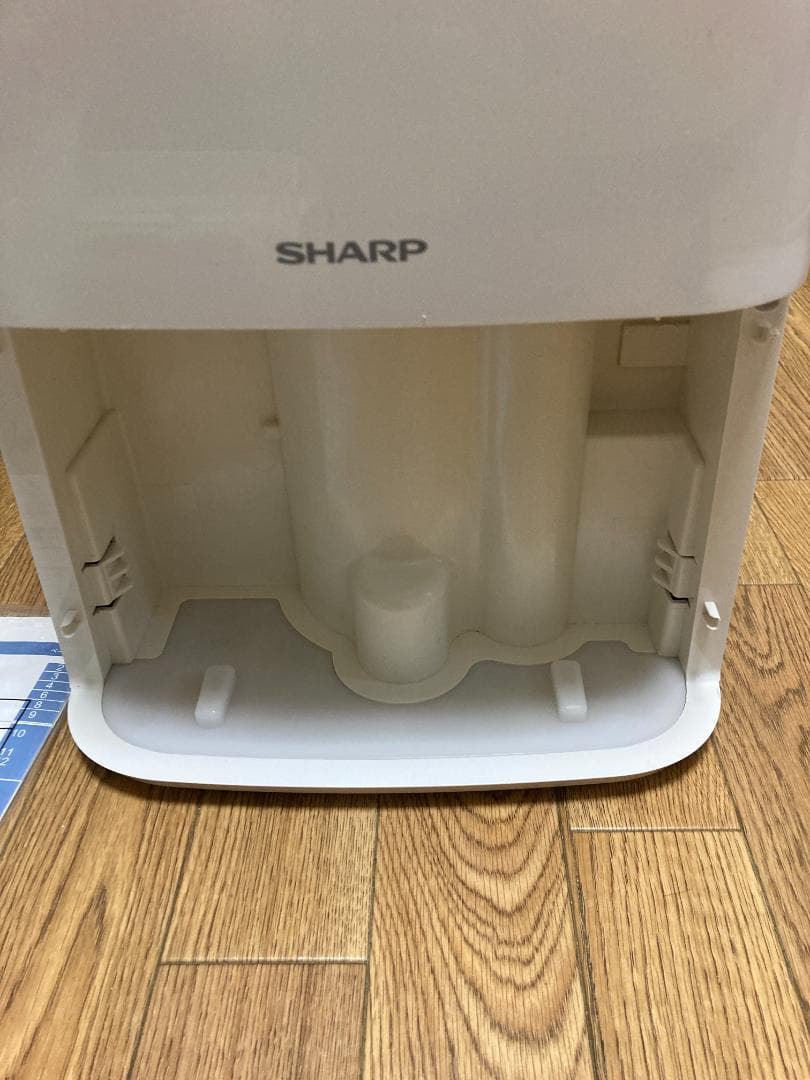 ★美品★シャープ 衣類乾燥除湿器 CV-G71-W ホワイト 2017年製