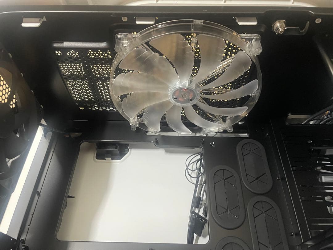 PCケース 【Corsair Graphite Series 600T】鍵付き！