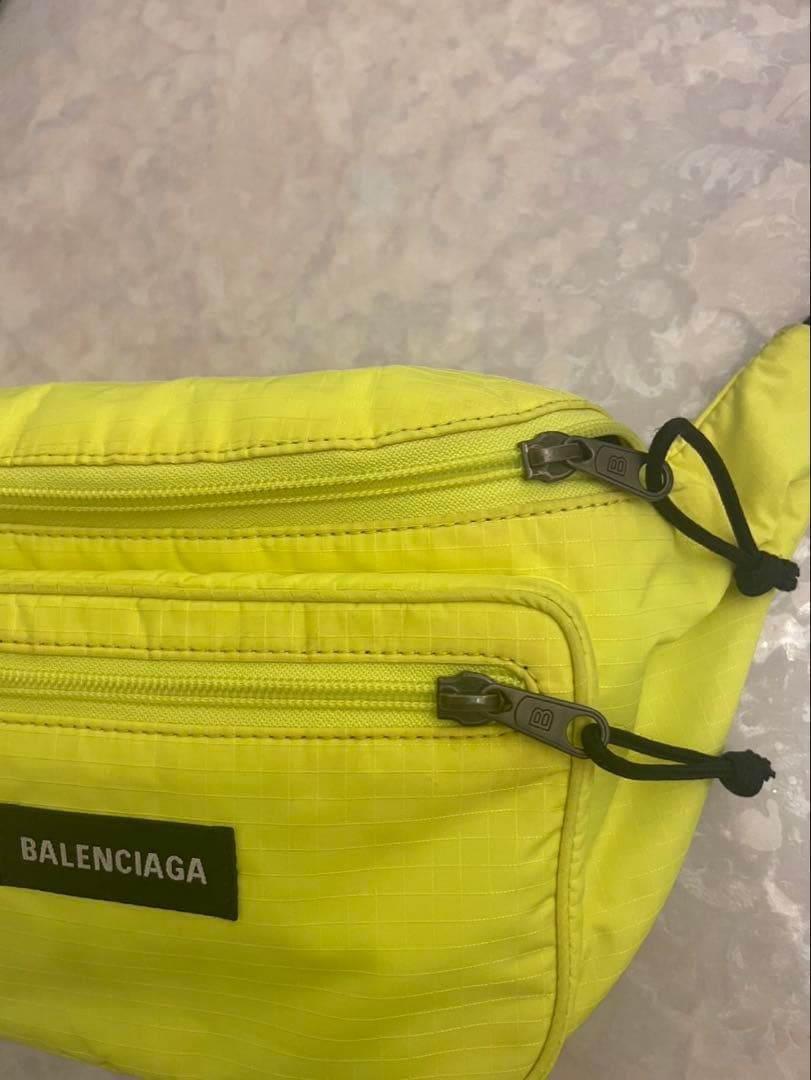 BALENCIAGA バレンシアガ エクスプローラー ボディバッグ イエロー