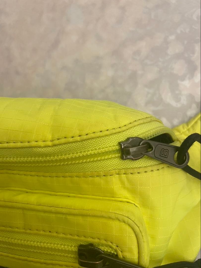 BALENCIAGA バレンシアガ エクスプローラー ボディバッグ イエロー