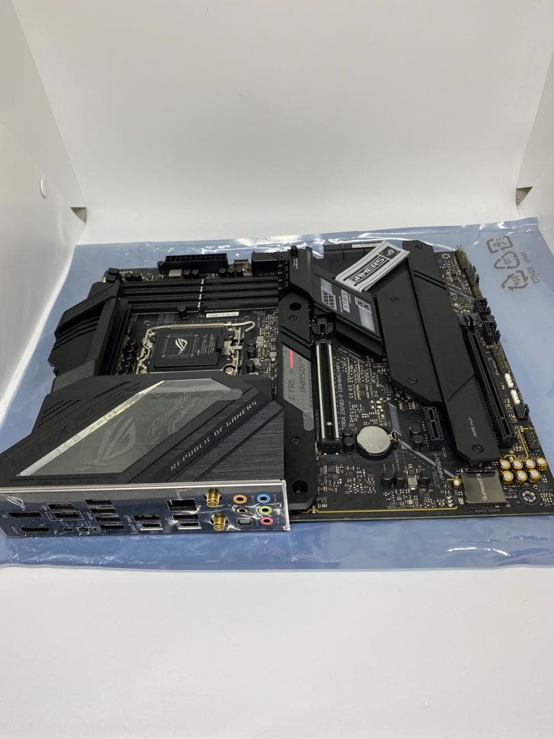 ROG STRIX Z690-F GAMING WIFI 動作確認済