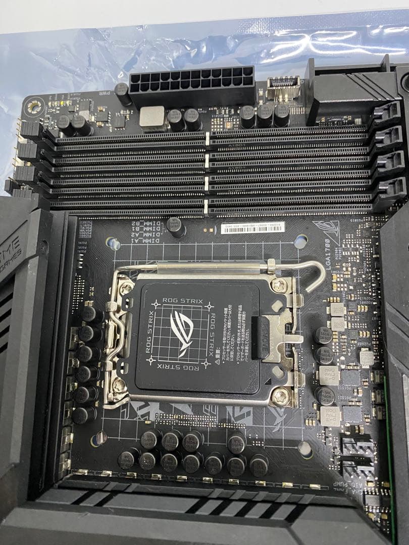 ROG STRIX Z690-F GAMING WIFI 動作確認済