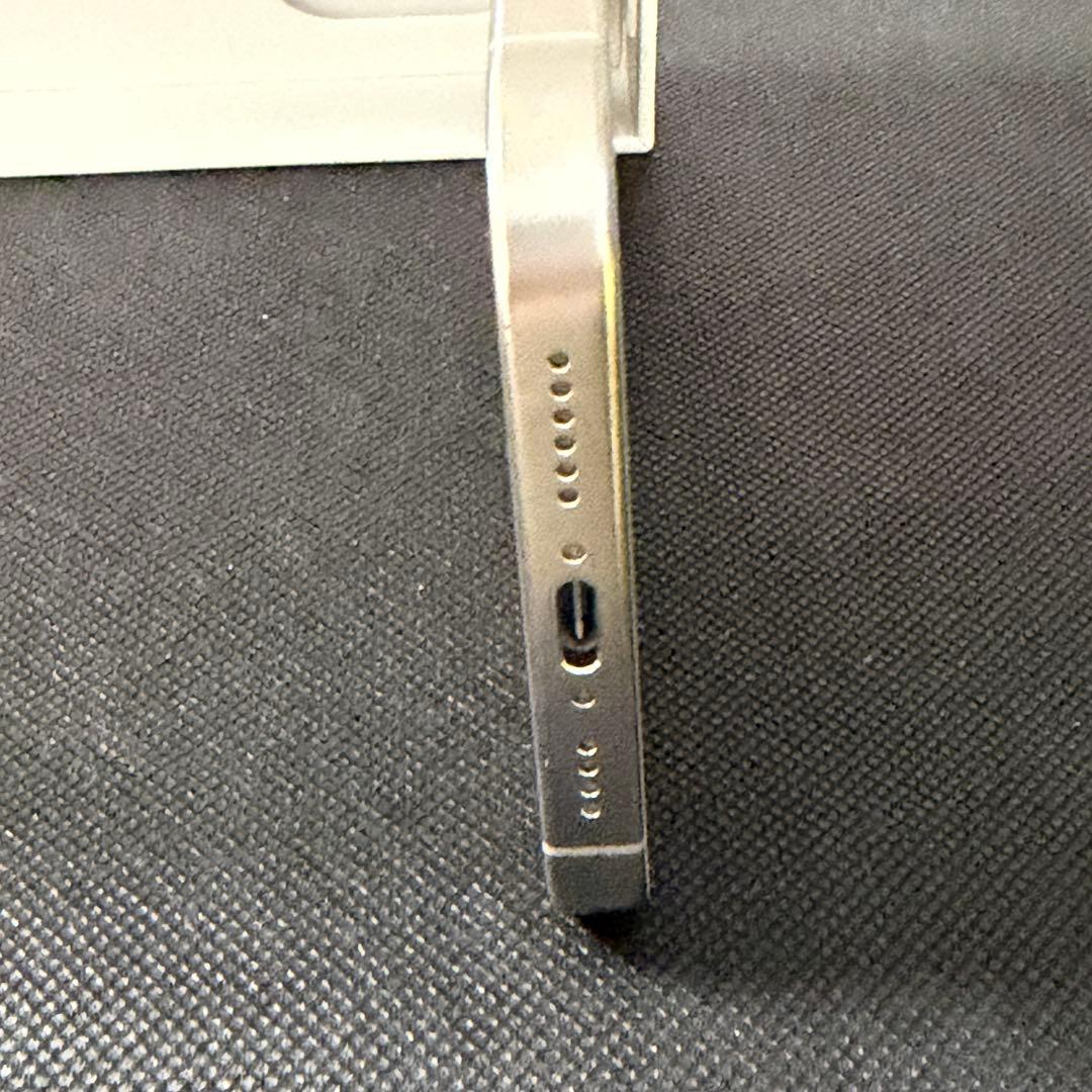 極美品　iPhone16 Pro MAX ナチュラルチタニウム512GB