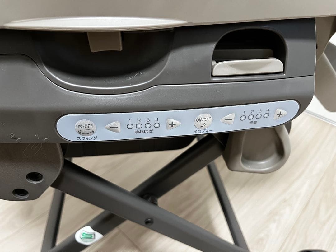 y*2様 【美品】Combi ネムリラ AUTO SWING(電動)