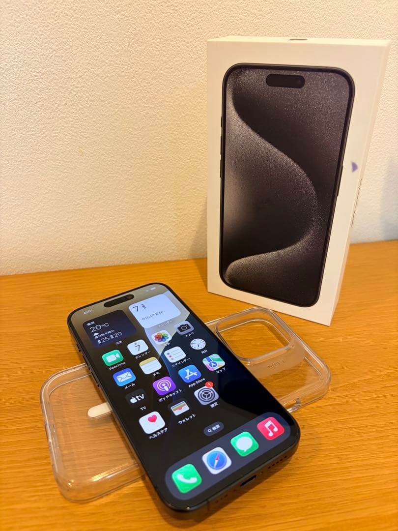 iPhone15 Pro 香港 デュアルSIM 256GB SIMフリー