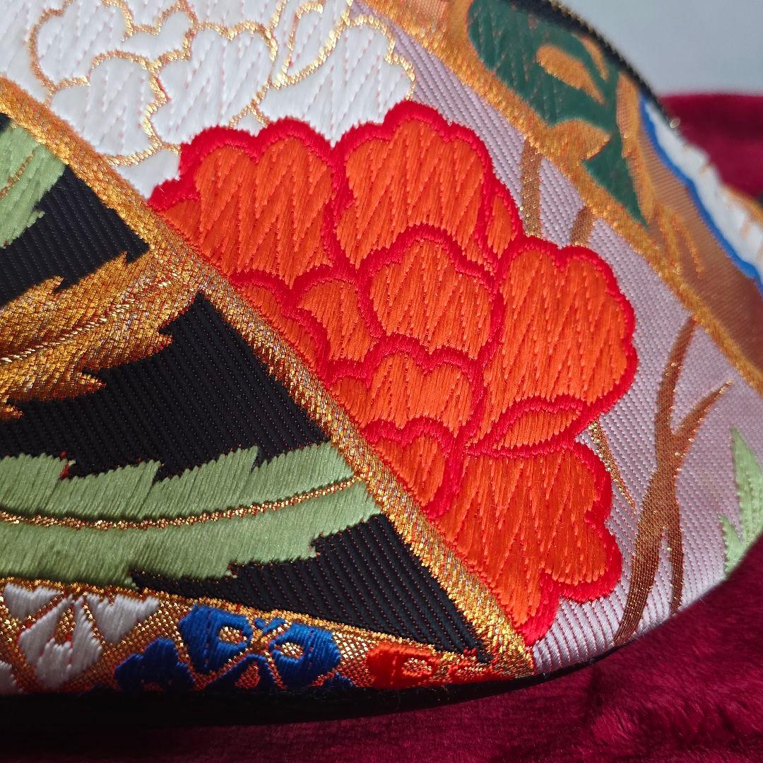 極美品・ほぼ未使用★obico 帯リメイク ボディバッグ 鶴 牡丹 金糸 日本製