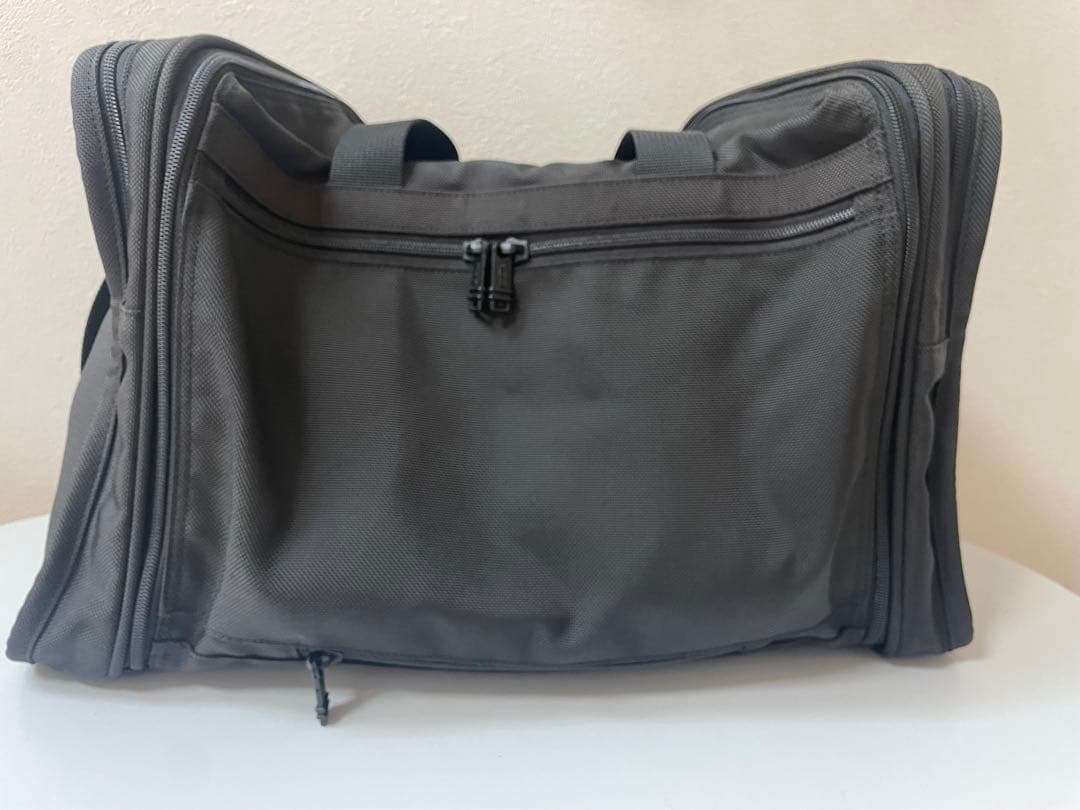 TUMI ボストンバッグ 美品 ￼ W51 CM× D21 CM ￼H32CM