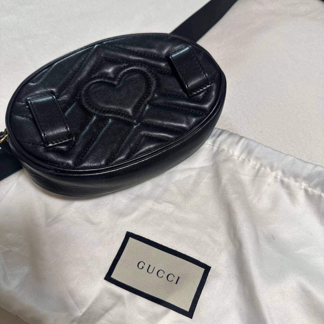 即購入OK！正規品GUCCI ボディバッグ ブラック GGロゴ
