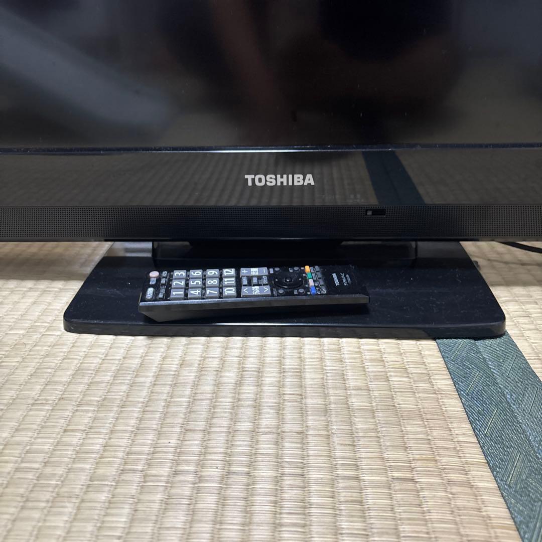 テレビTOSHIBA 32型
