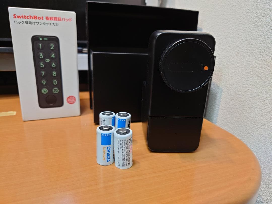 SwitchBot ロックPro ＋ SwitchBot　指紋認証パッド