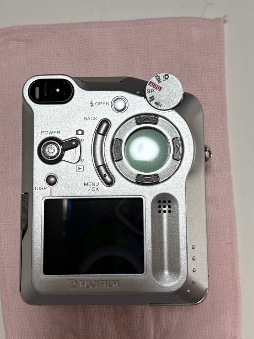 デジタルカメラ Fujifilm FinePix 6800Z