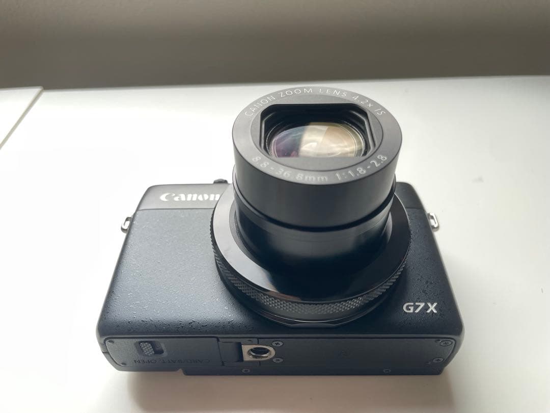 Canon PowerShot G7 X 本体と付属品（ソフトケース付き）