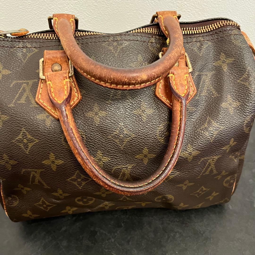 Louis Vuitton ルイヴィトン モノグラム スピーディ25 サイズ