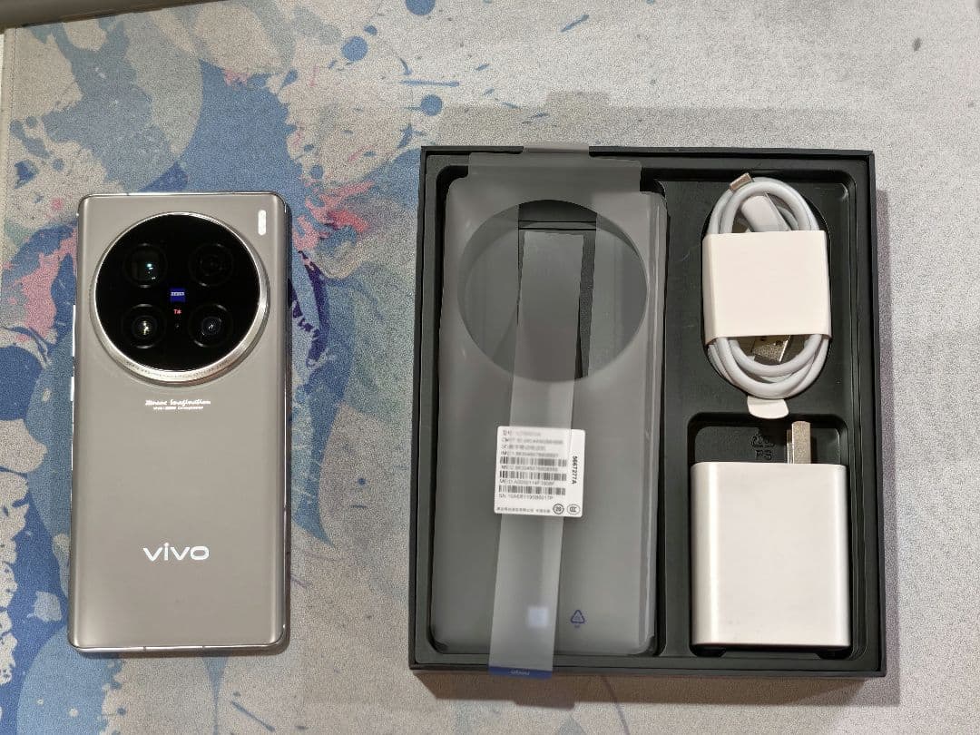 vivo X100 Ultra 12+256GB チタン 超美品 シムピン欠損