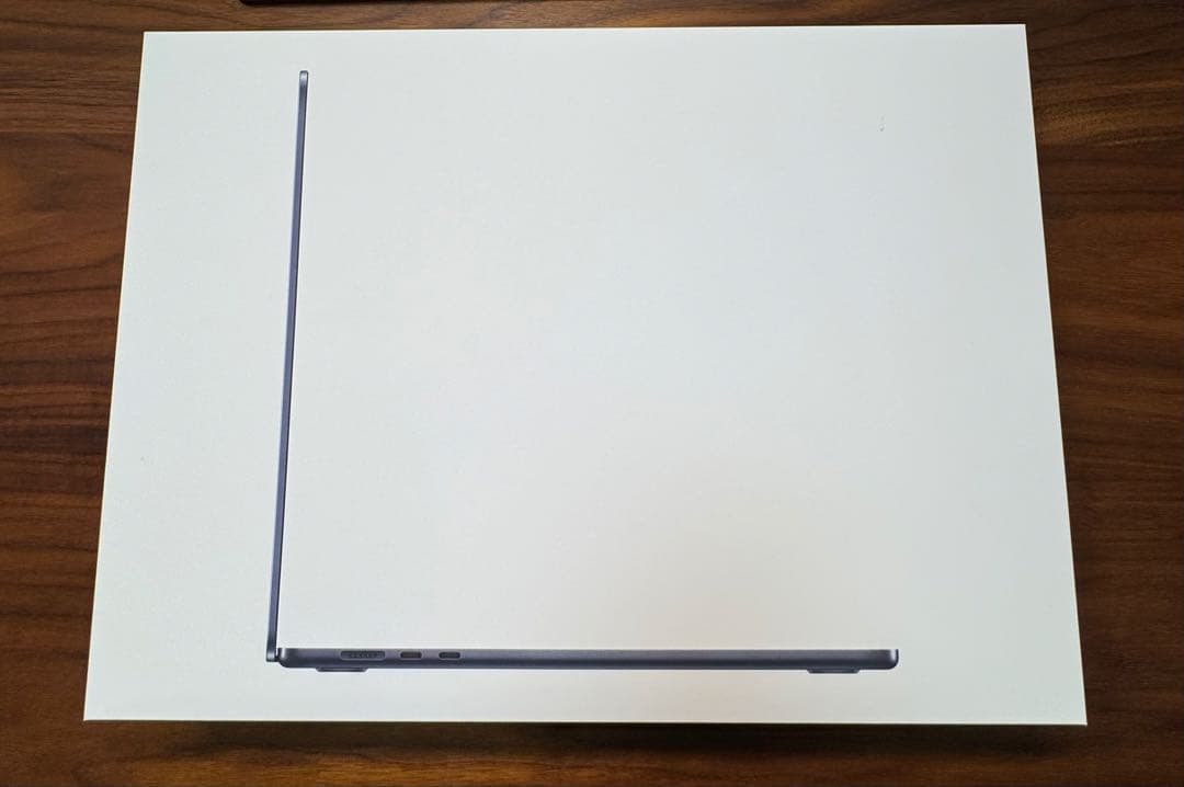 BTO最上位 M3 MacBook Air 15 24GB 2TB ミッドナイト